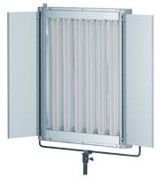 nur Ein- / Ausschalter 455 x 600 x 60 mm 6,3 kg 6 x 55 Watt 